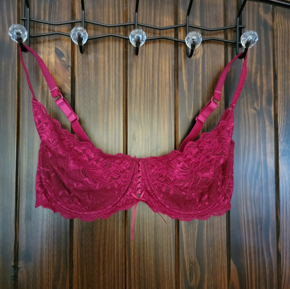 Fredericks Of Hollywood Lace Bra